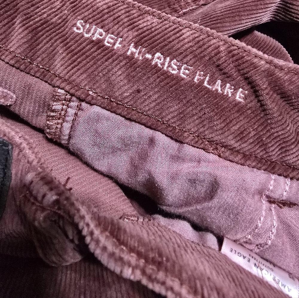 American Eagle Super High Rise Rusty Red Corduroy Flare Pants, Size 4, EUC! - Picture 12 of 13